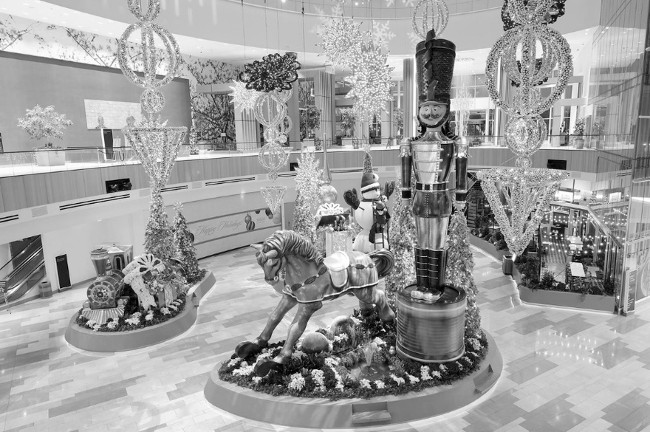 Photo courtesy MGM National Harbor  MGM National Harbor is celebrating the holiday season with a dazzling new Conservatory display filled with festive charm.